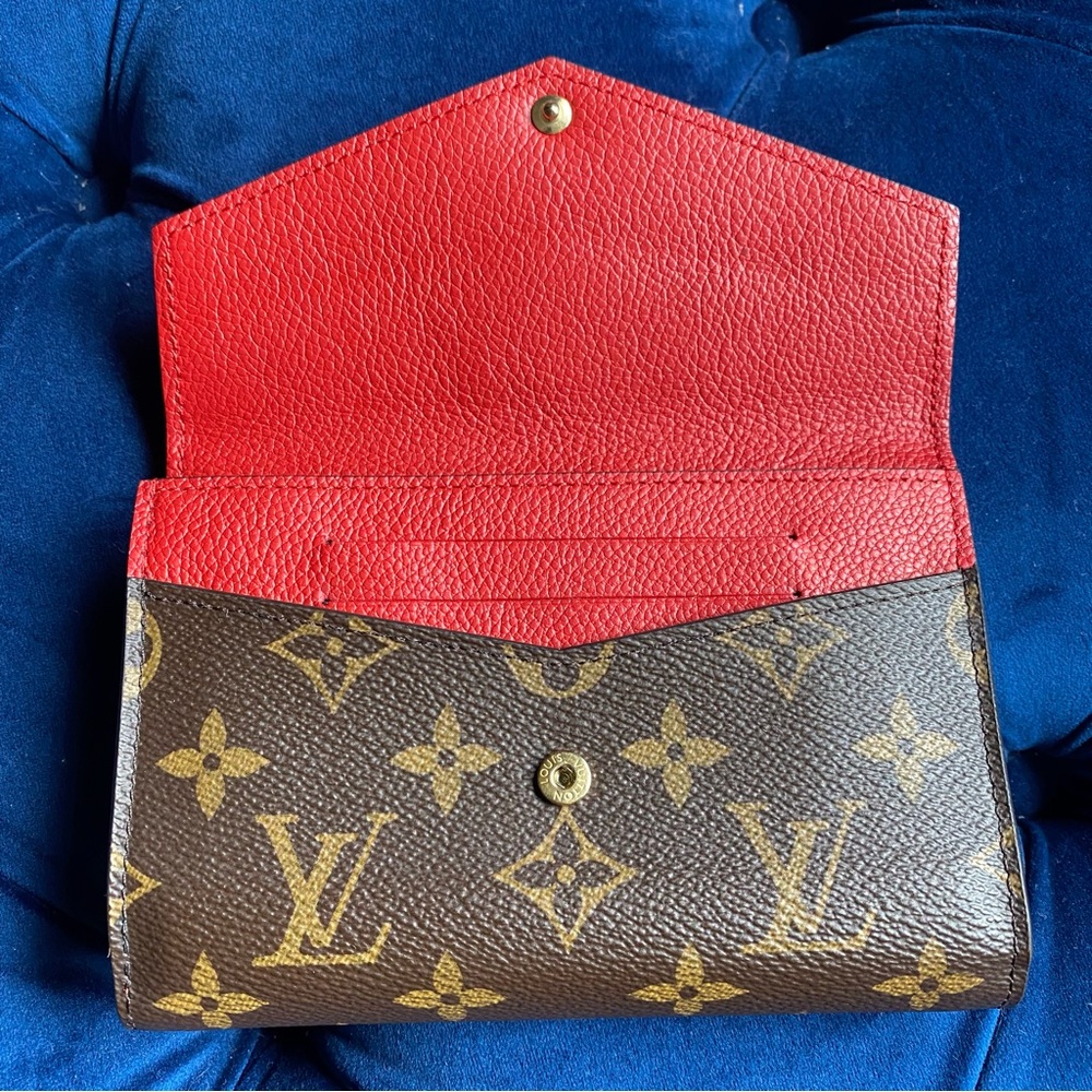 SOLD Authentic Louis Vuitton Cerise Monogram Canvas Pallas Compact Wallet Red - Picture 4 of 12